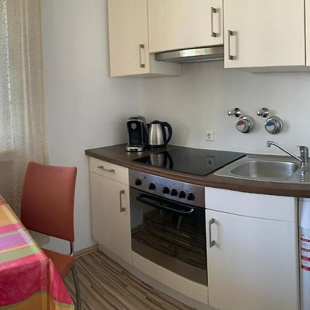 Grosse Und Helle Ferien Wohnung Mit Parkplaetzen Laufenburg Exterior foto